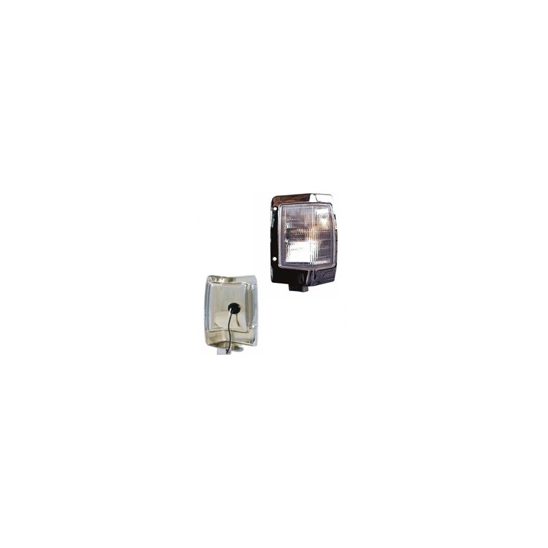 CUARTO (PLAF341DER)  CUARTO SALPICADERA NISSAN PICK UP 94/07 INC. FOCO CROMADO DER