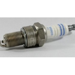 BUJIA (241229715)  BUJIA NISSAN TODOS VWCHRYSLERRENAULT antes 0241229574 W8DC   N11Y-N12Y